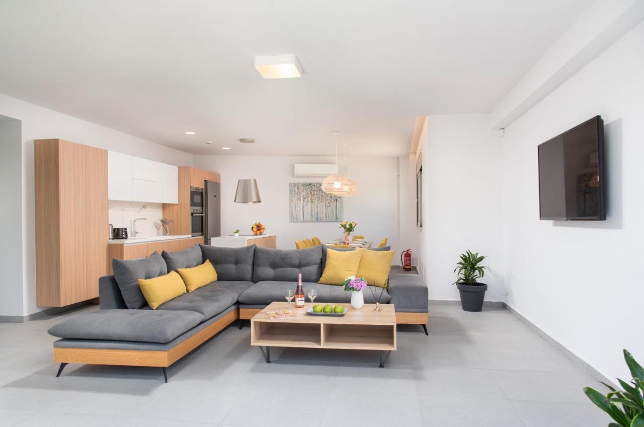 Villa Ampela By Posarellivillas Agia Marina Exteriér fotografie